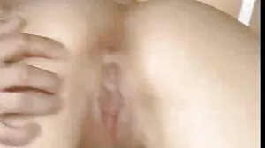 MYLF රසවත් යෝග MILF දිගු කිරීමෙන් පසු පදින්න