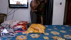 ලෝරා ලයන් බැලුනය ටිට්ස් ත්‍රීසම්