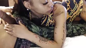 Casting Couch X: Casting Couch X: Casting Agent විසින් PornHD හි හුරුබුහුටි පැහැපත් මුහුණ