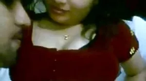 බ්‍රැටිසිස්: මම අහම්බෙන් මගේ සුළු සහෝදරයාට වැලන්ටයින් දිනයේදී Jazmin Luv සමඟ PornHD ඔස්සේ මග හැරියෙමි