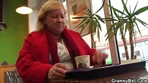Tattooed Blonde Stepmom Bangs Old-Ass Stepson
